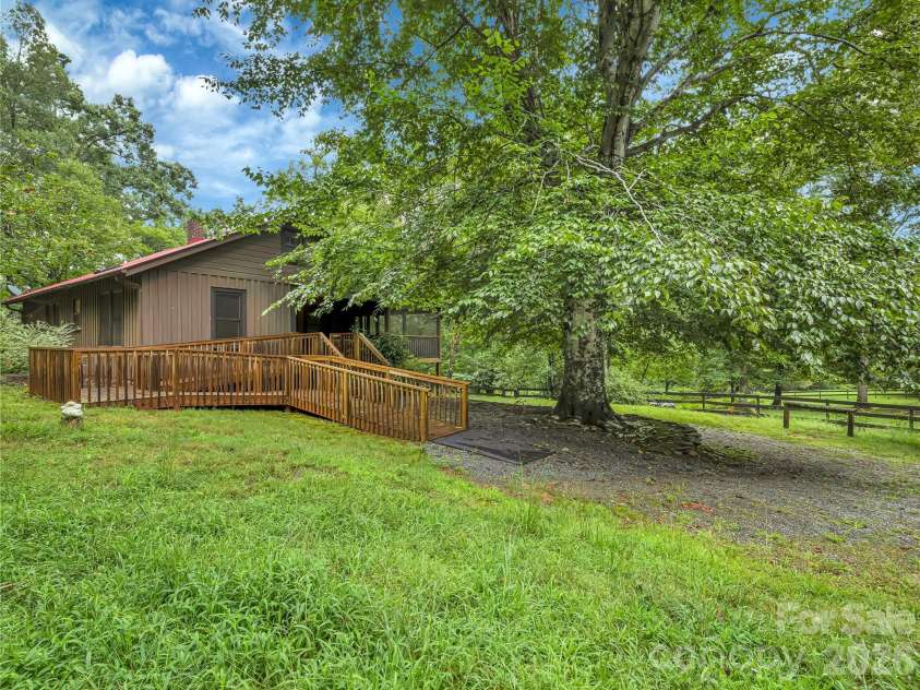 989 Fox Mountain Road, Columbus, NC 28722.  MLS# CAR4423345, YatesRealty ID 50694. 