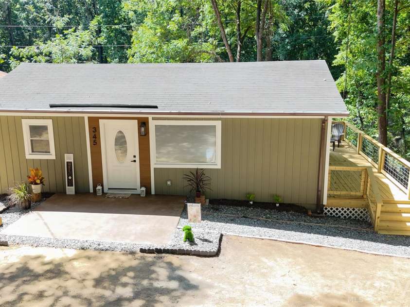 345 EPPS Road, Fort Mill, SC 29715.  MLS# CAR4424119, YatesRealty ID 50695. 
