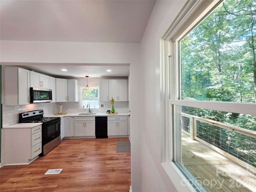 345 EPPS Road, Fort Mill, SC 29715.  MLS# CAR4424119, YatesRealty ID 50695. 