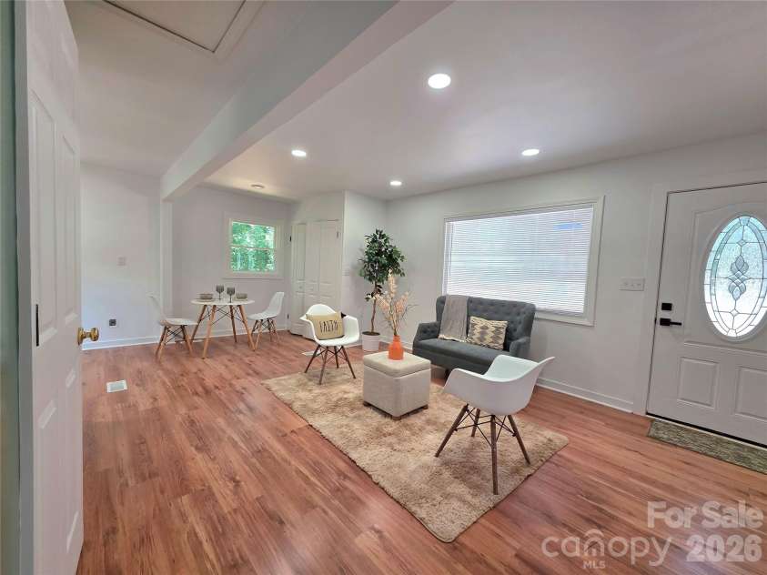 345 EPPS Road, Fort Mill, SC 29715.  MLS# CAR4424119, YatesRealty ID 50695. 