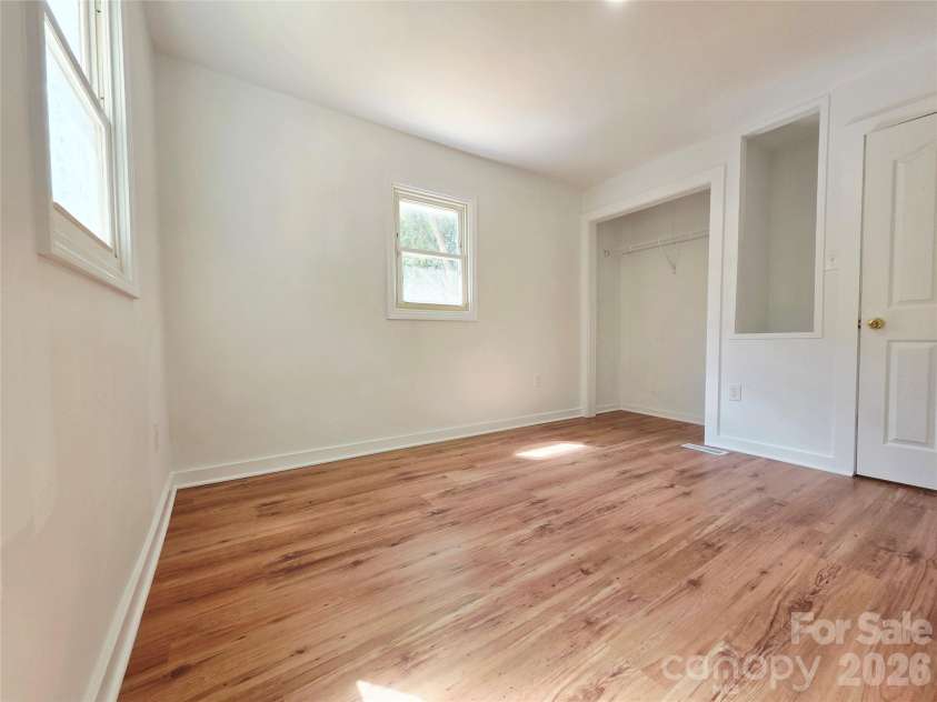 345 EPPS Road, Fort Mill, SC 29715.  MLS# CAR4424119, YatesRealty ID 50695. 