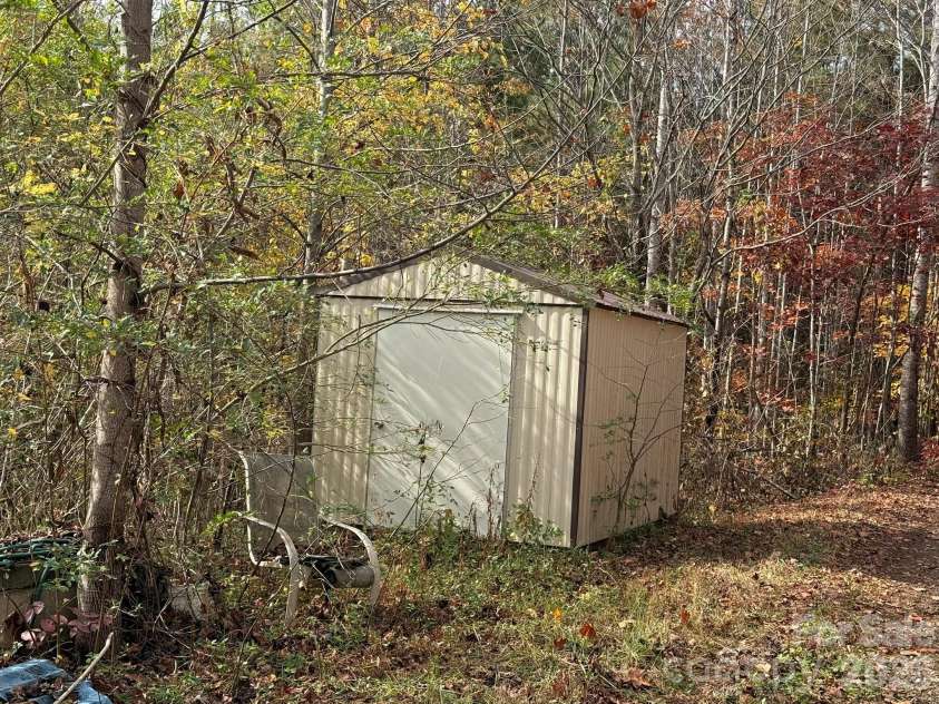 3102 Cove Road, Union Mills, NC 28167.  MLS# CAR4320378, YatesRealty ID 50697. 