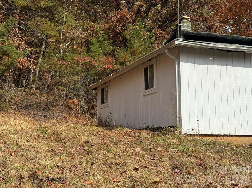 3102 Cove Road, Union Mills, NC 28167.  MLS# CAR4320378, YatesRealty ID 50697. 