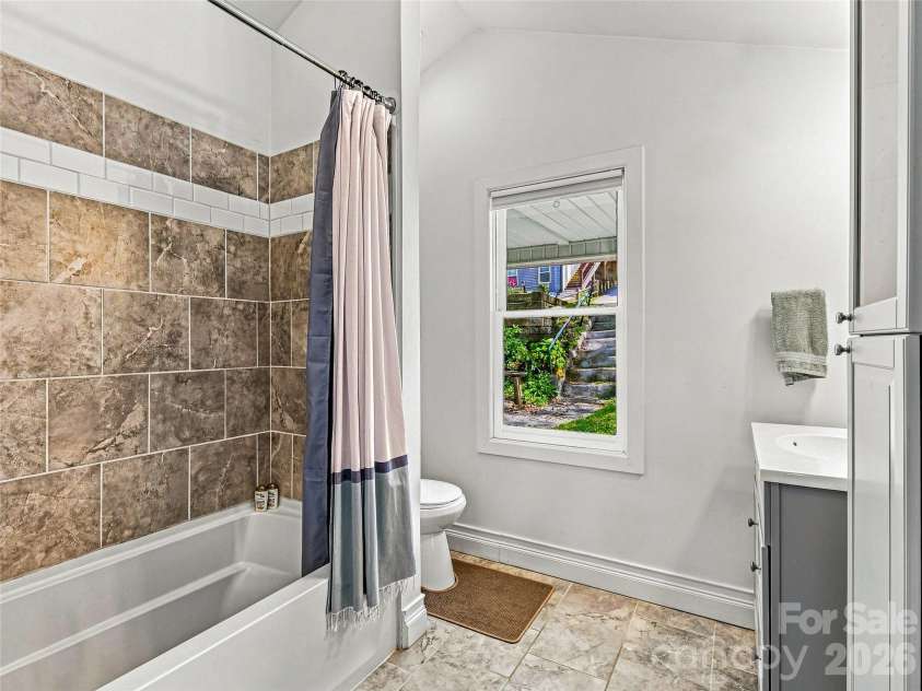 91 Deaver Street, Asheville, NC 28806.  MLS# CAR4424002, YatesRealty ID 50699. 