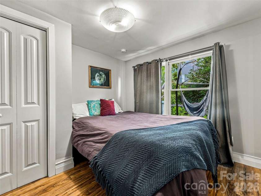 91 Deaver Street, Asheville, NC 28806.  MLS# CAR4424002, YatesRealty ID 50699. 