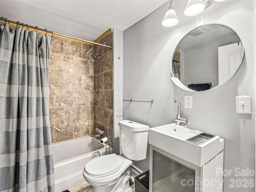 91 Deaver Street, Asheville, NC 28806.  MLS# CAR4424002, YatesRealty ID 50699. 