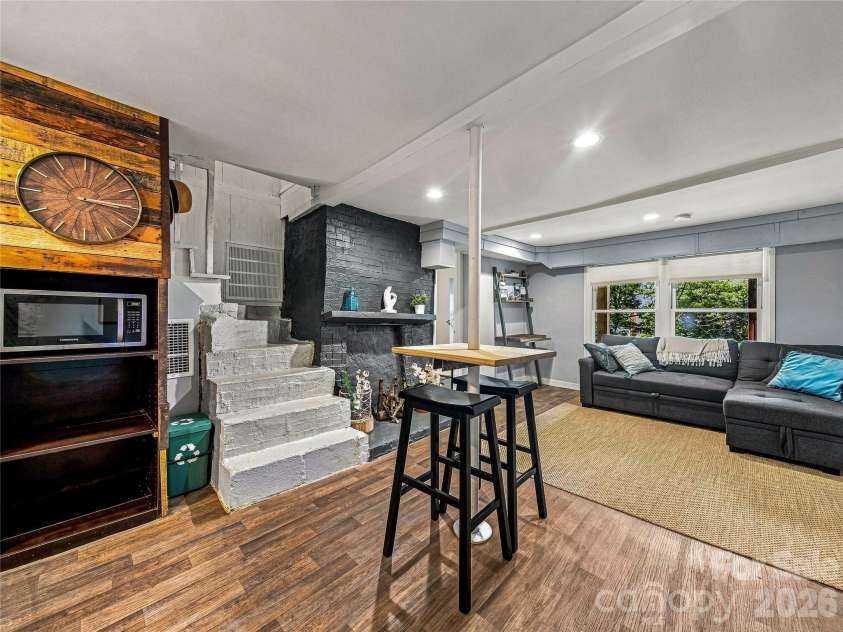 91 Deaver Street, Asheville, NC 28806.  MLS# CAR4424002, YatesRealty ID 50699. 