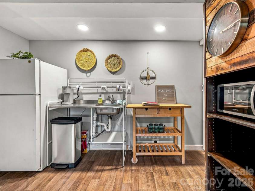 91 Deaver Street, Asheville, NC 28806.  MLS# CAR4424002, YatesRealty ID 50699. 