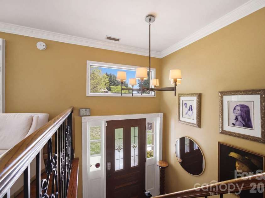 2340 24th Avenue, Hickory, NC 28601.  MLS# CAR4373971, YatesRealty ID 507. 