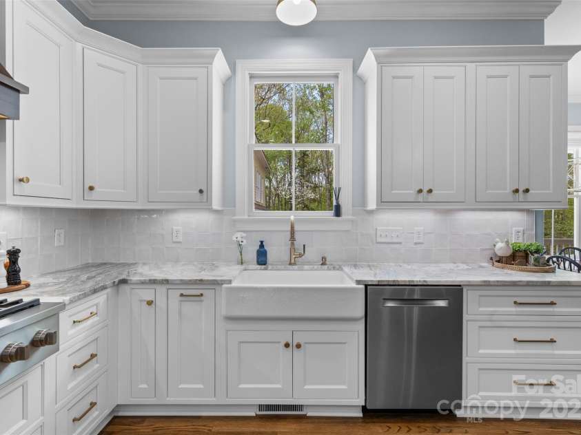 2569 Lower Assembly Drive, Fort Mill, SC 29708.  MLS# CAR4243533, YatesRealty ID 5070. 