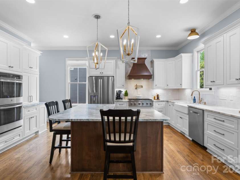 2569 Lower Assembly Drive, Fort Mill, SC 29708.  MLS# CAR4243533, YatesRealty ID 5070. Kitchen - recently updated with new cabinets/countertops/lighting/etc.