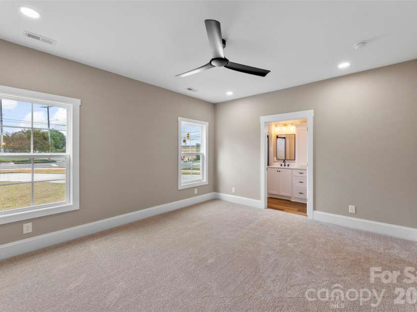 430 Fulton Drive, Kings Mountain, NC 28086.  MLS# CAR4310463, YatesRealty ID 5070. 