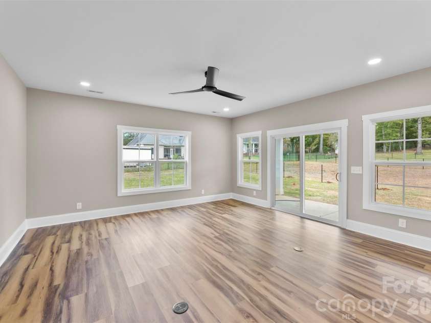 430 Fulton Drive, Kings Mountain, NC 28086.  MLS# CAR4310463, YatesRealty ID 5070. 