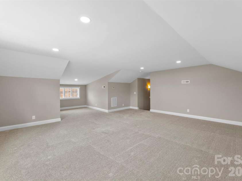 430 Fulton Drive, Kings Mountain, NC 28086.  MLS# CAR4310463, YatesRealty ID 5070. 