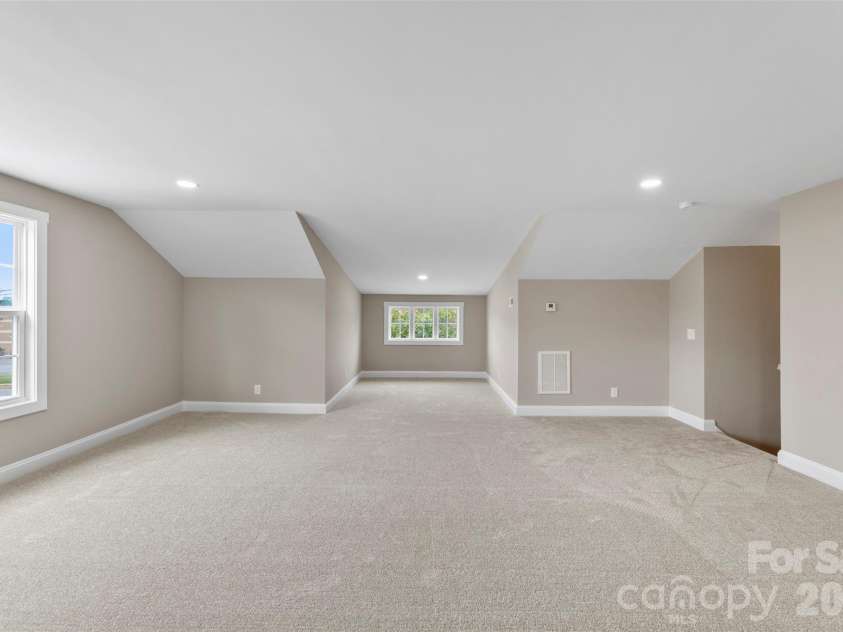 430 Fulton Drive, Kings Mountain, NC 28086.  MLS# CAR4310463, YatesRealty ID 5070. 