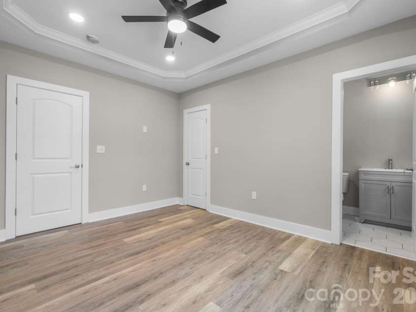 111 Clay Street, Lowell, NC 28098.  MLS# CAR4424138, YatesRealty ID 50700. 