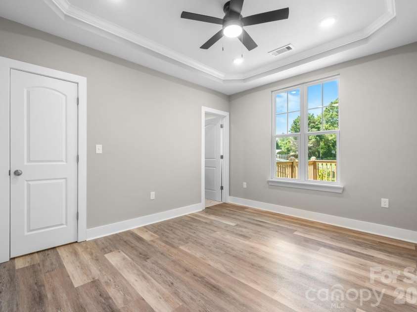 111 Clay Street, Lowell, NC 28098.  MLS# CAR4424138, YatesRealty ID 50700. 