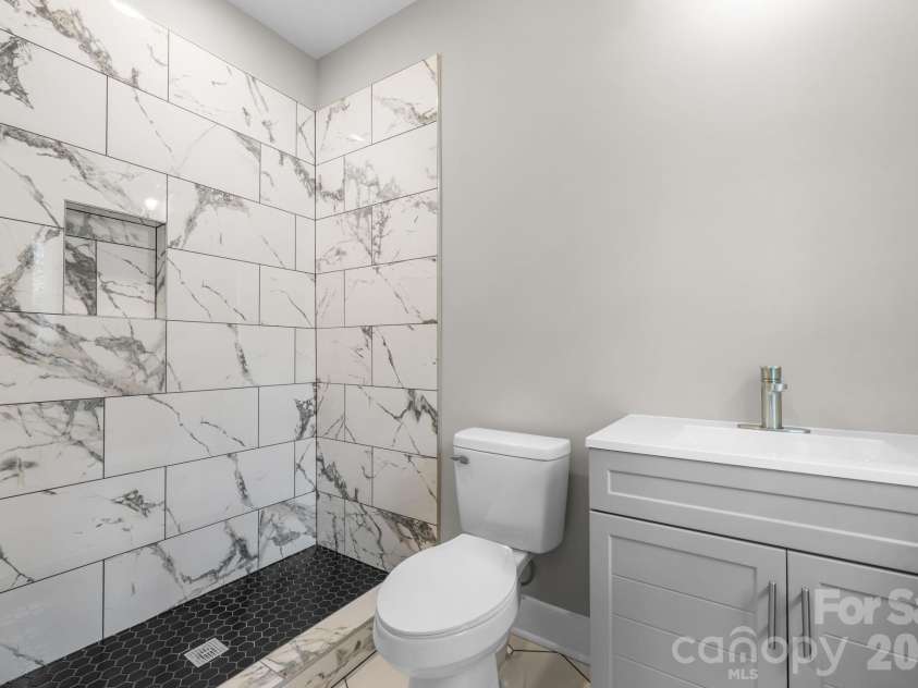 111 Clay Street, Lowell, NC 28098.  MLS# CAR4424138, YatesRealty ID 50700. 