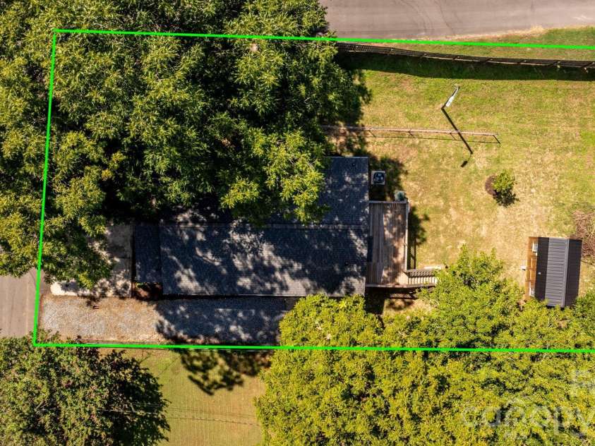 111 Clay Street, Lowell, NC 28098.  MLS# CAR4424138, YatesRealty ID 50700. 