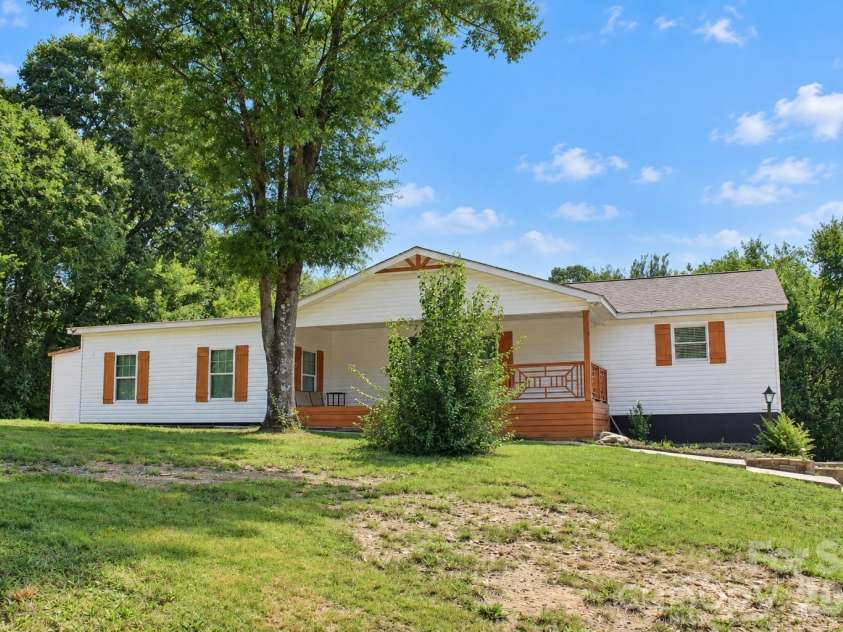 4515 Flowes Store Road, Concord, NC 28025.  MLS# CAR4424276, YatesRealty ID 50701. 