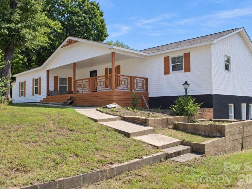 4515 Flowes Store Road, Concord, NC 28025.  MLS# CAR4424276, YatesRealty ID 50701. 
