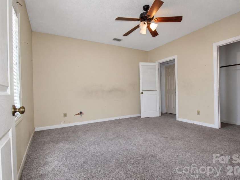 4515 Flowes Store Road, Concord, NC 28025.  MLS# CAR4424276, YatesRealty ID 50701. 