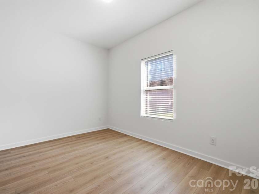 1125 Thanet Street, Concord, NC 28025.  MLS# CAR4423260, YatesRealty ID 50703. 
