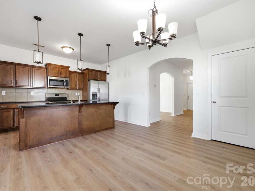 1125 Thanet Street, Concord, NC 28025.  MLS# CAR4423260, YatesRealty ID 50703. Kitchen and eat in kitchen space