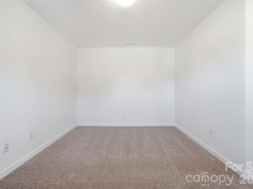 1125 Thanet Street, Concord, NC 28025.  MLS# CAR4423260, YatesRealty ID 50703. Loft