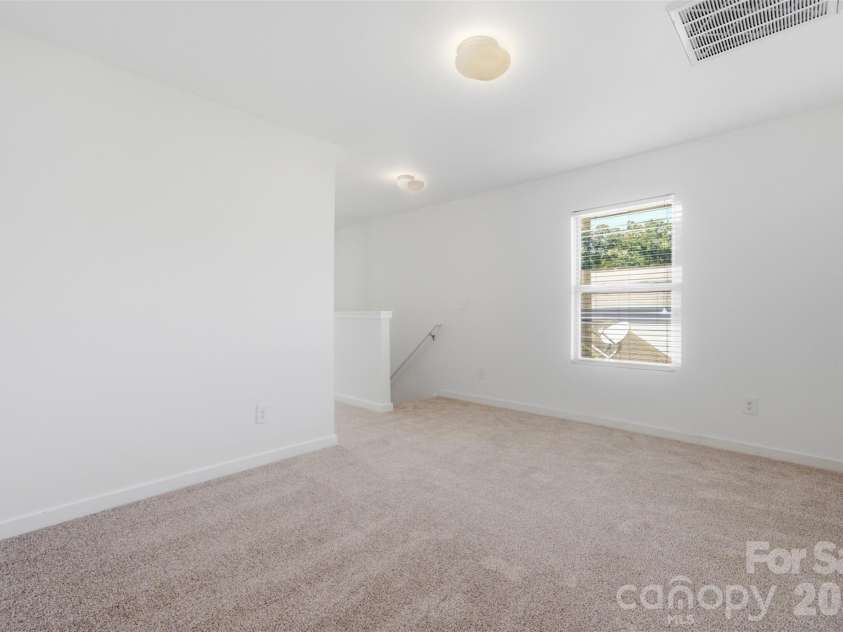 1125 Thanet Street, Concord, NC 28025.  MLS# CAR4423260, YatesRealty ID 50703. Loft area