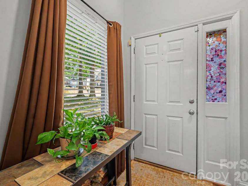 8609 Fox Chase Lane, Charlotte, NC 28269.  MLS# CAR4423387, YatesRealty ID 50705. 