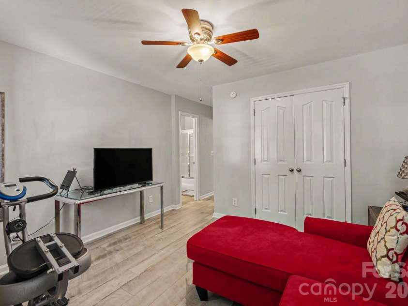8609 Fox Chase Lane, Charlotte, NC 28269.  MLS# CAR4423387, YatesRealty ID 50705. Second bedroom