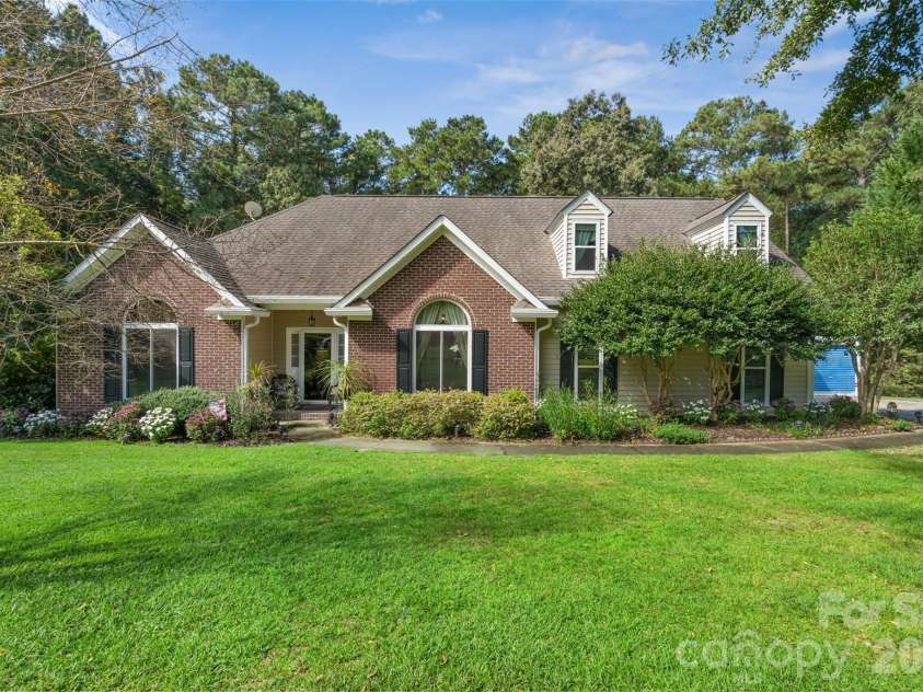 21 Ole Still Lane, Elgin, SC 29045.  MLS# CAR4422727, YatesRealty ID 50706. 