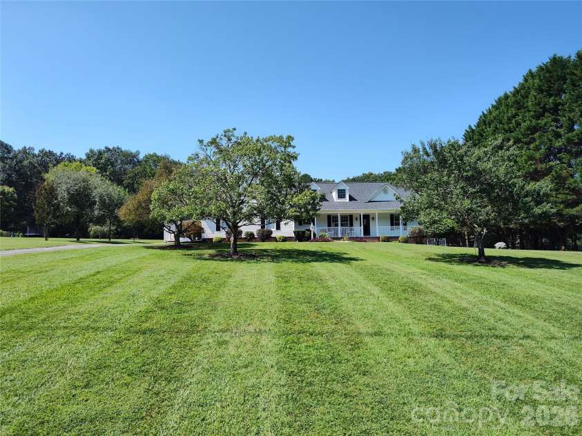 4005 Davis Road, Maiden, NC 28650.  MLS# CAR4422745, YatesRealty ID 50708. 