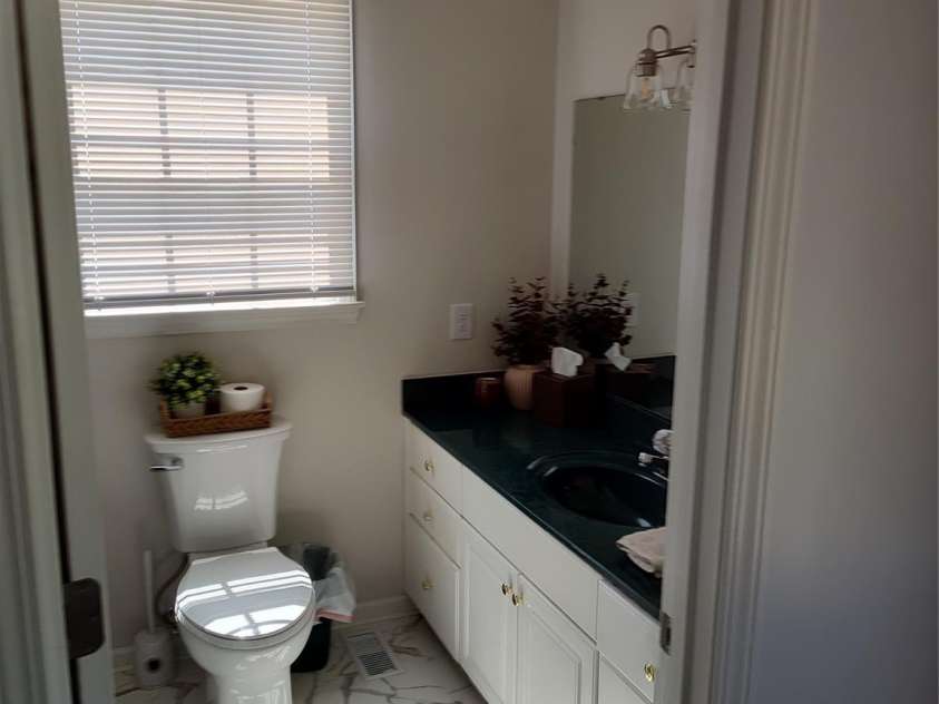 4005 Davis Road, Maiden, NC 28650.  MLS# CAR4422745, YatesRealty ID 50708. 