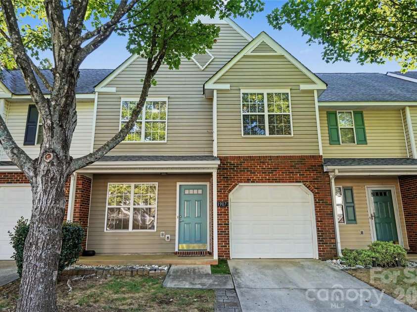 11907 Maria Ester Court, Charlotte, NC 28277.  MLS# CAR4422571, YatesRealty ID 50709. Front Elevation