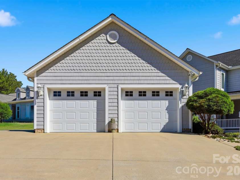687 Sam Poole Lane, Taylorsville, NC 28681.  MLS# CAR4421693, YatesRealty ID 50711. 