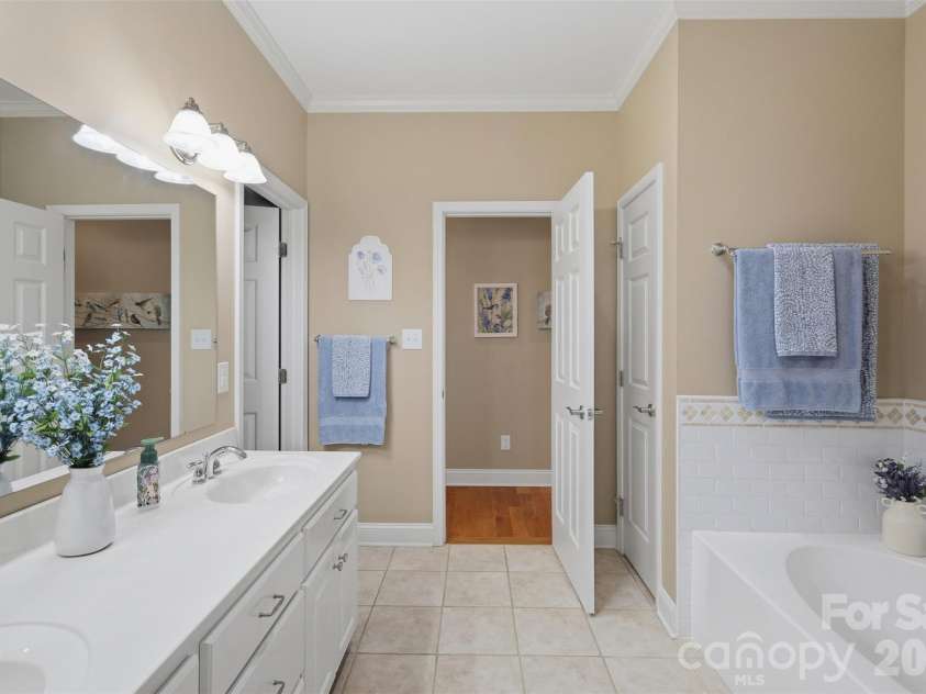 687 Sam Poole Lane, Taylorsville, NC 28681.  MLS# CAR4421693, YatesRealty ID 50711. 