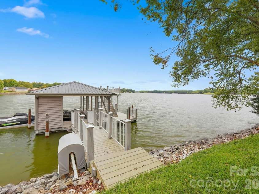 687 Sam Poole Lane, Taylorsville, NC 28681.  MLS# CAR4421693, YatesRealty ID 50711. 