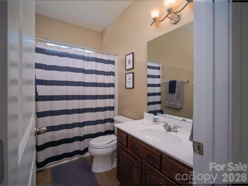 172 Tom Sawyer Lane, Mount Holly, NC 28120.  MLS# CAR4422255, YatesRealty ID 50713. 