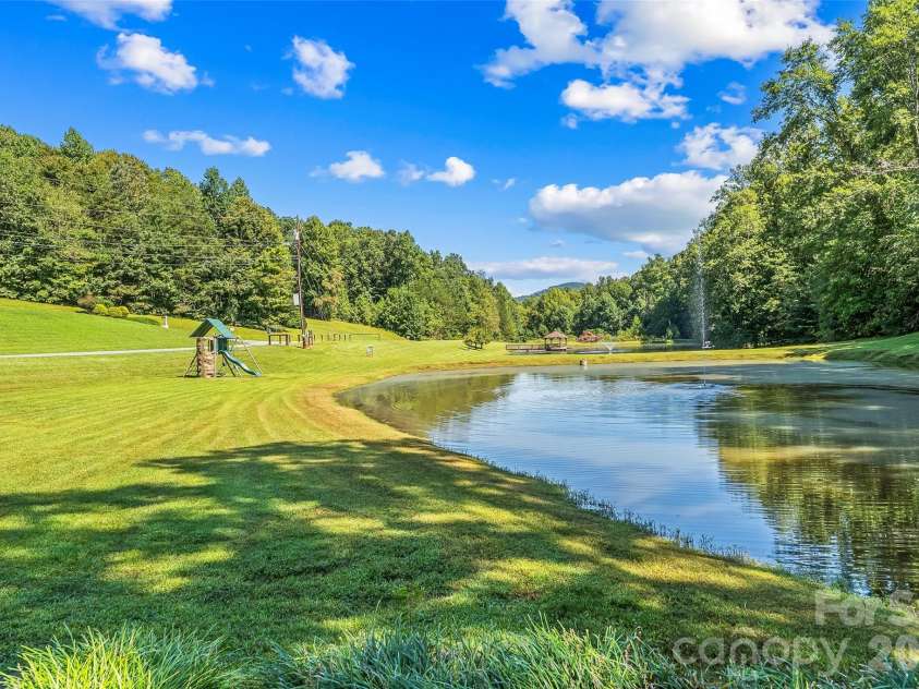 132 Dogwood Heights Drive, Marion, NC 28752.  MLS# CAR4421335, YatesRealty ID 50717. 