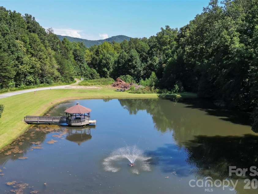 132 Dogwood Heights Drive, Marion, NC 28752.  MLS# CAR4421335, YatesRealty ID 50717. 