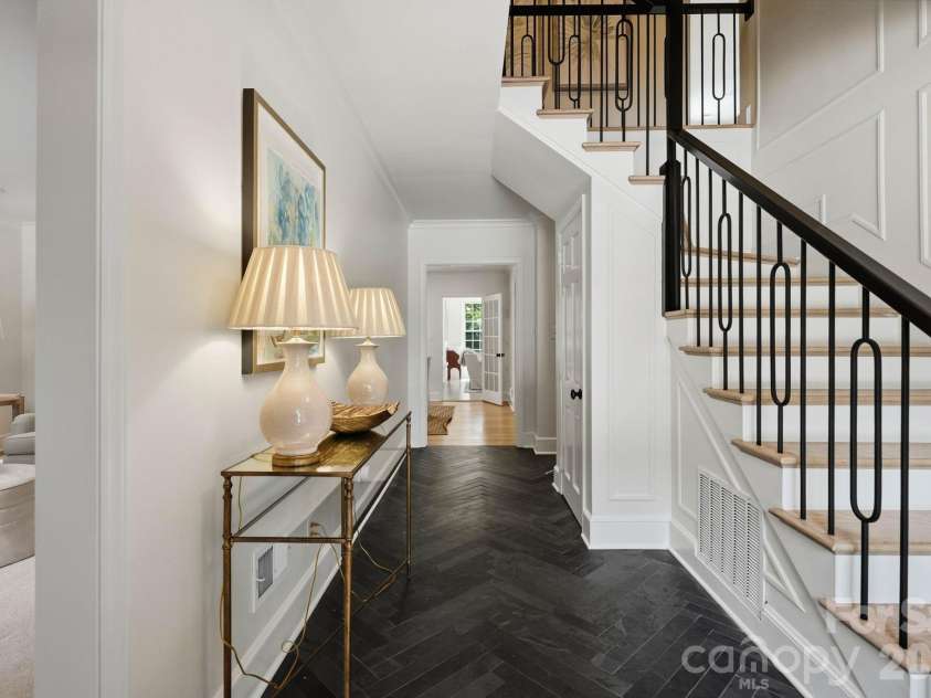 400 Fesbrook Court, Charlotte, NC 28270.  MLS# CAR4421323, YatesRealty ID 50718. 