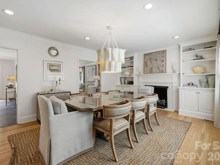 400 Fesbrook Court, Charlotte, NC 28270.  MLS# CAR4421323, YatesRealty ID 50718. 