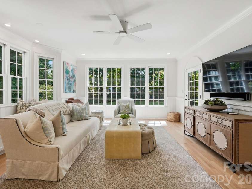400 Fesbrook Court, Charlotte, NC 28270.  MLS# CAR4421323, YatesRealty ID 50718. 