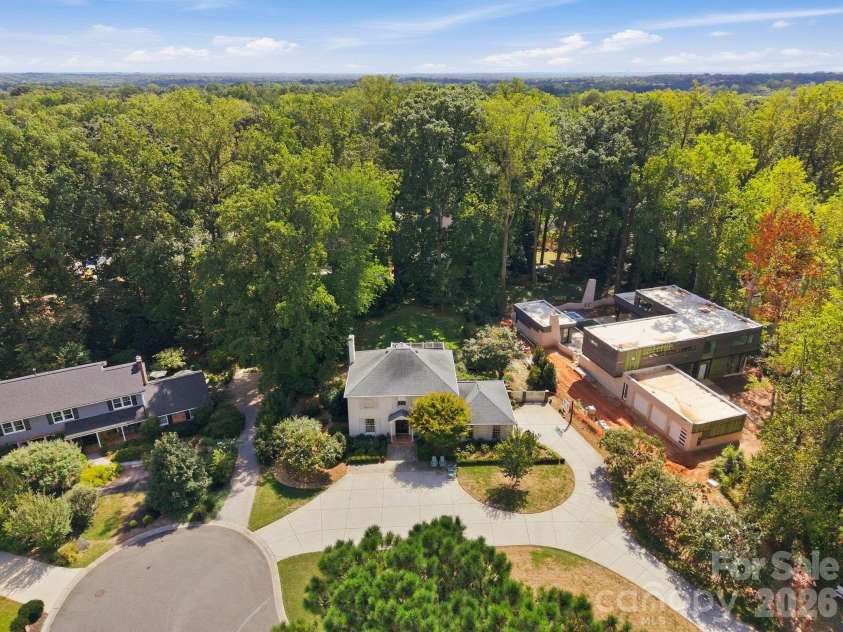 400 Fesbrook Court, Charlotte, NC 28270.  MLS# CAR4421323, YatesRealty ID 50718. 