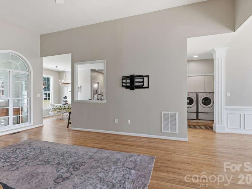 8025 Silver Maple Lane, Mint Hill, NC 28227.  MLS# CAR4420219, YatesRealty ID 50719. 
