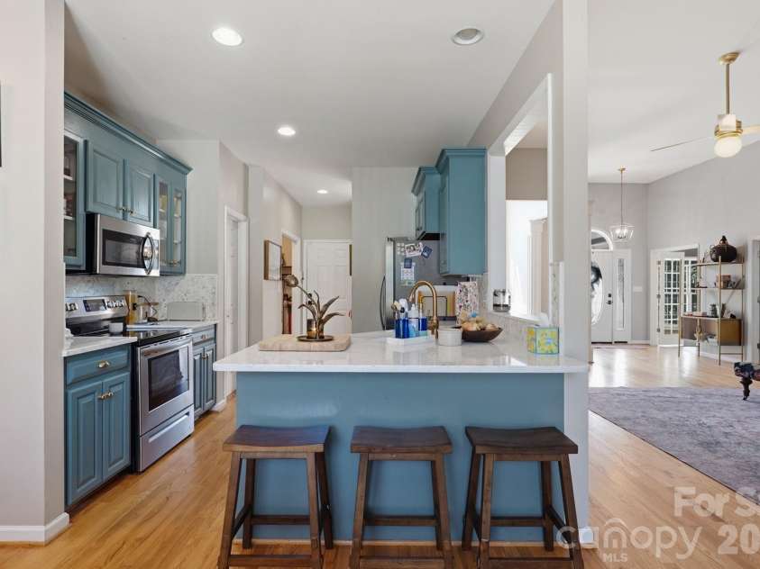 8025 Silver Maple Lane, Mint Hill, NC 28227.  MLS# CAR4420219, YatesRealty ID 50719. 