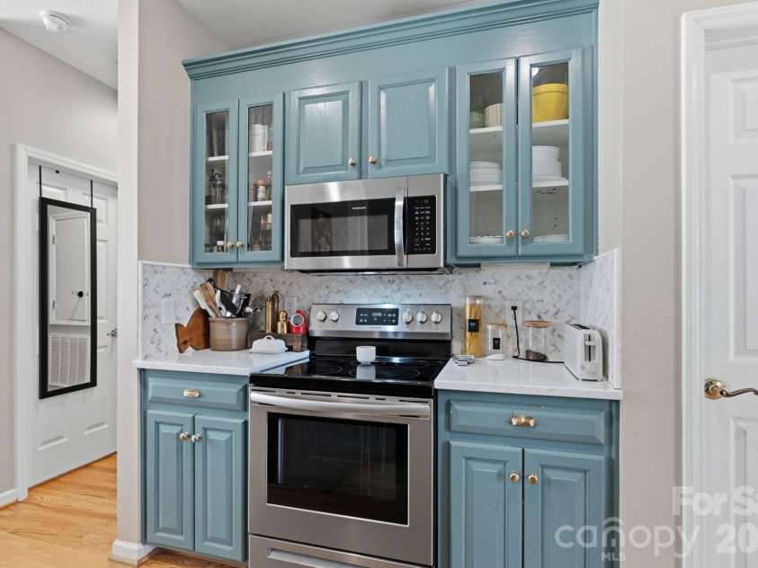 8025 Silver Maple Lane, Mint Hill, NC 28227.  MLS# CAR4420219, YatesRealty ID 50719. 