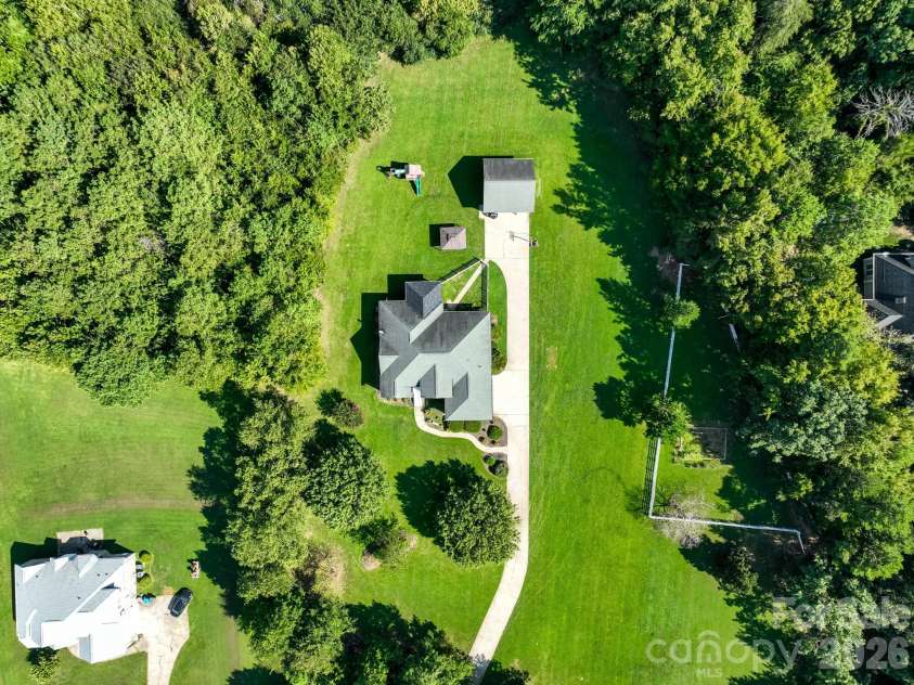 8025 Silver Maple Lane, Mint Hill, NC 28227.  MLS# CAR4420219, YatesRealty ID 50719. 
